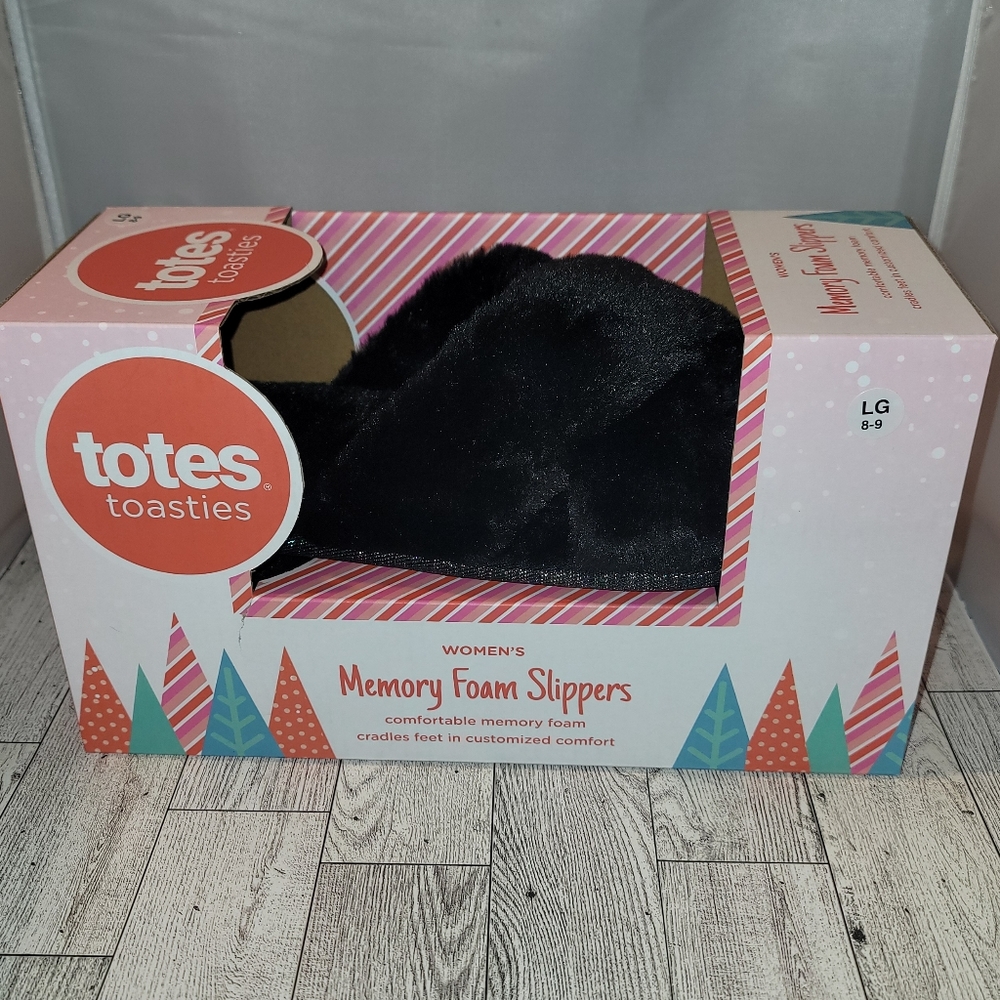 New. Totes Toasties Women's Memory Foam Slippers